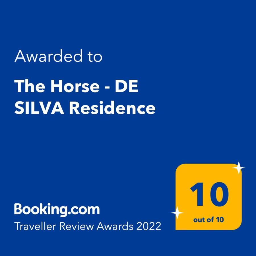 The Horse - De Silva * Mamaia